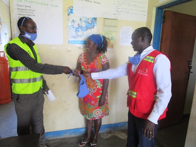 ◆地域から偏見を受けていた元子ども兵らのマスクが、地域を救う