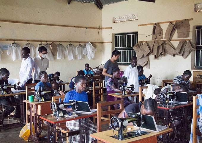 「自立」と「自治」を促進するテラ・ルネッサンスの支援