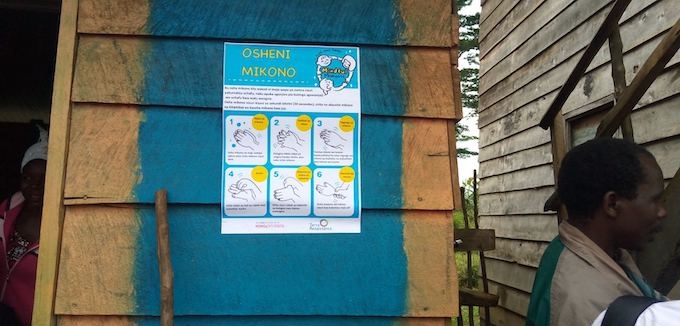 手洗い啓発ポスターの掲示