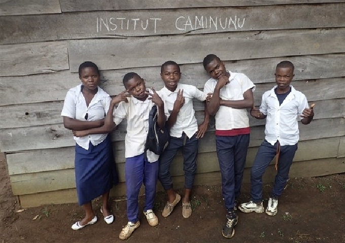 洋裁で自立。コロナでも負けない。