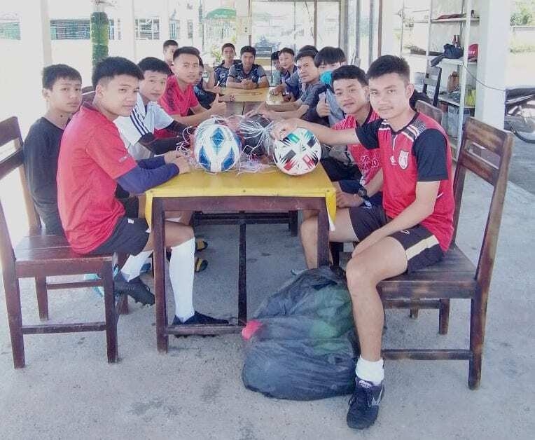 困難に直面しても、諦めずに新しい一歩を見つけ出す