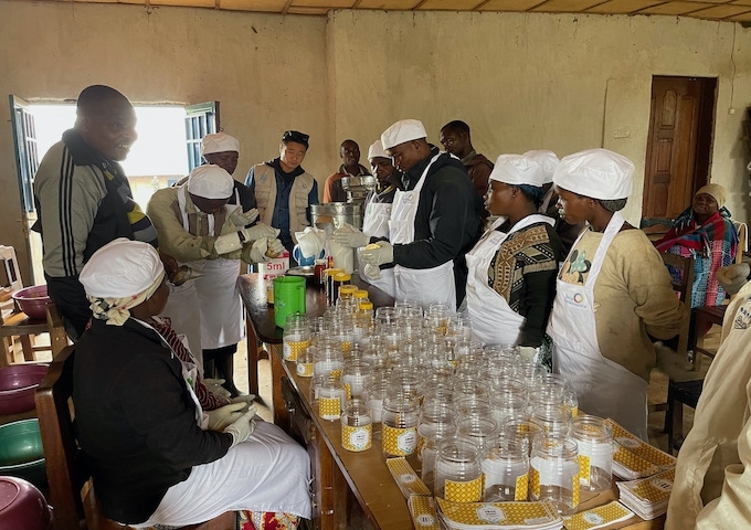 生活向上のための仕事を創る