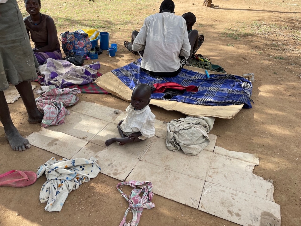 深刻な飢餓にある、ウガンダ カラモジャ地域、コティド県